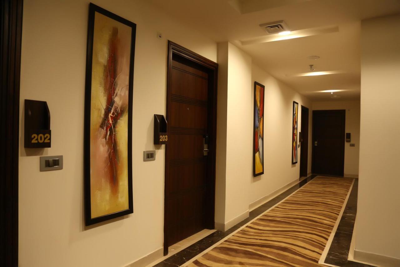Hotel Imperia Suites Džalandhar Exteriér fotografie