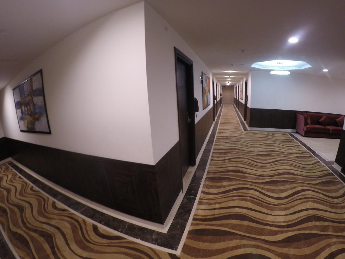 Hotel Imperia Suites Džalandhar Exteriér fotografie